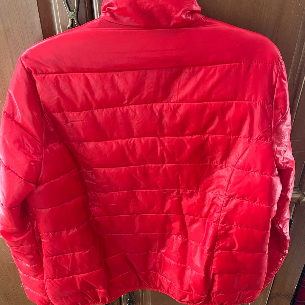 Solid Red Womens Puffer Jacket. Large. Polyester. - image 5